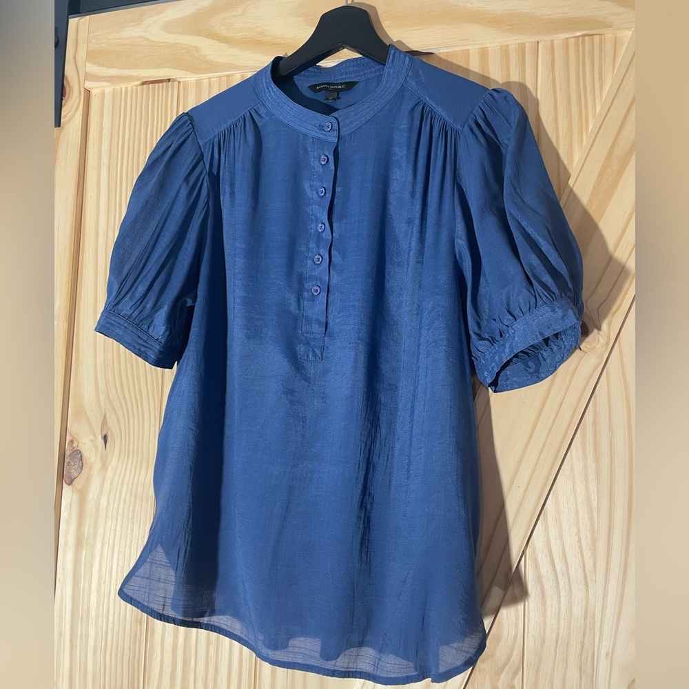 Banana Republic Half Placket Blouse, Size M